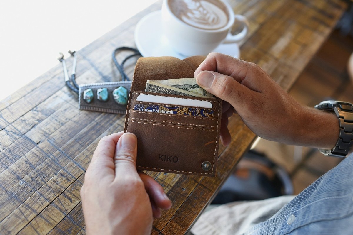 Wing Fold Card Case - 40daY40nighT