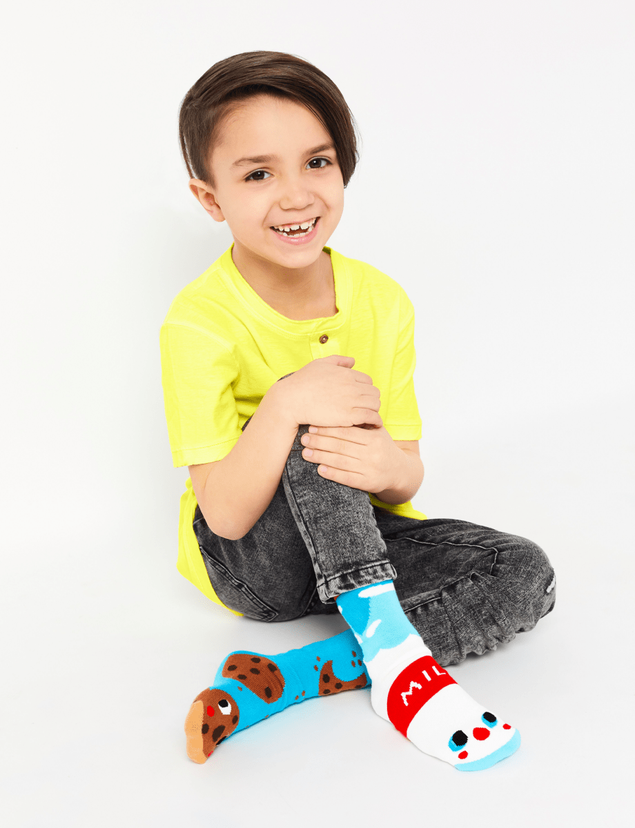 KIDS MILK & COOKIES NO SLIP SOCKS - 40daY40nighT