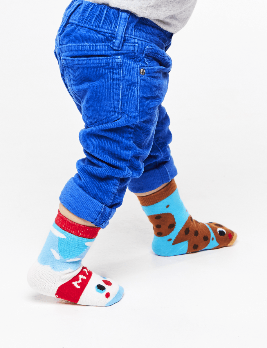 KIDS MILK & COOKIES NO SLIP SOCKS - 40daY40nighT